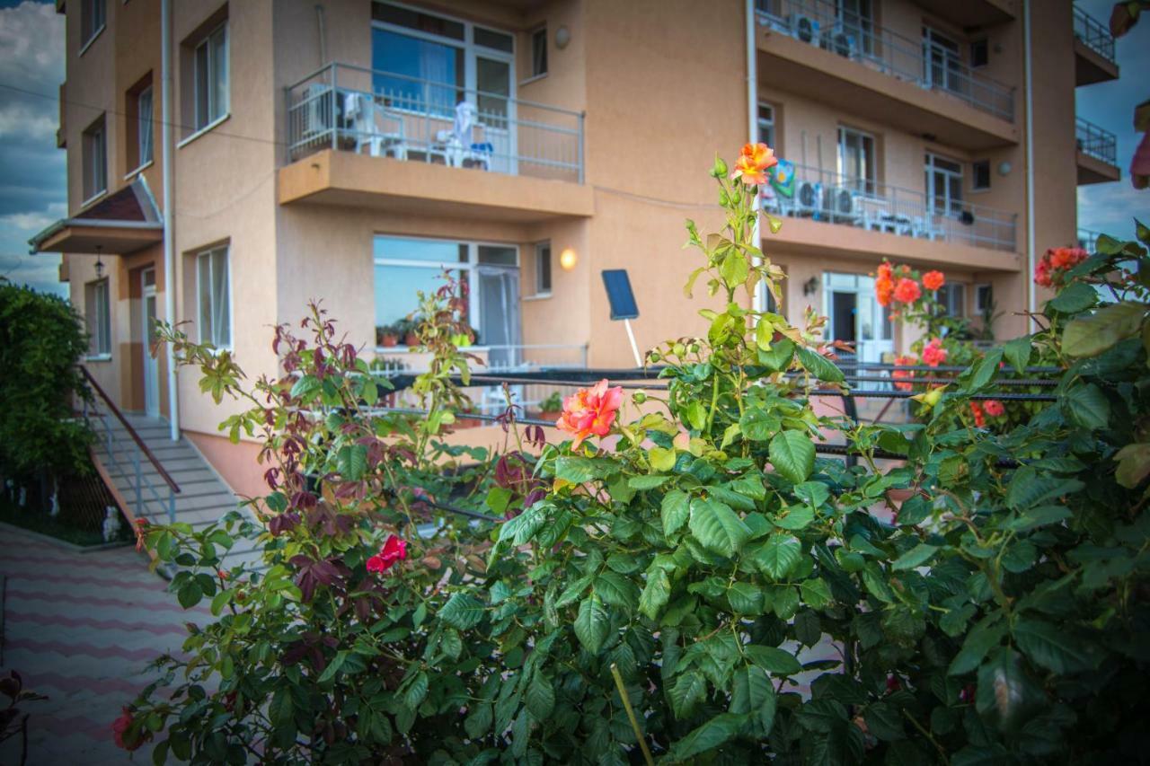 Casa Eden Hotel Costinești Kültér fotó