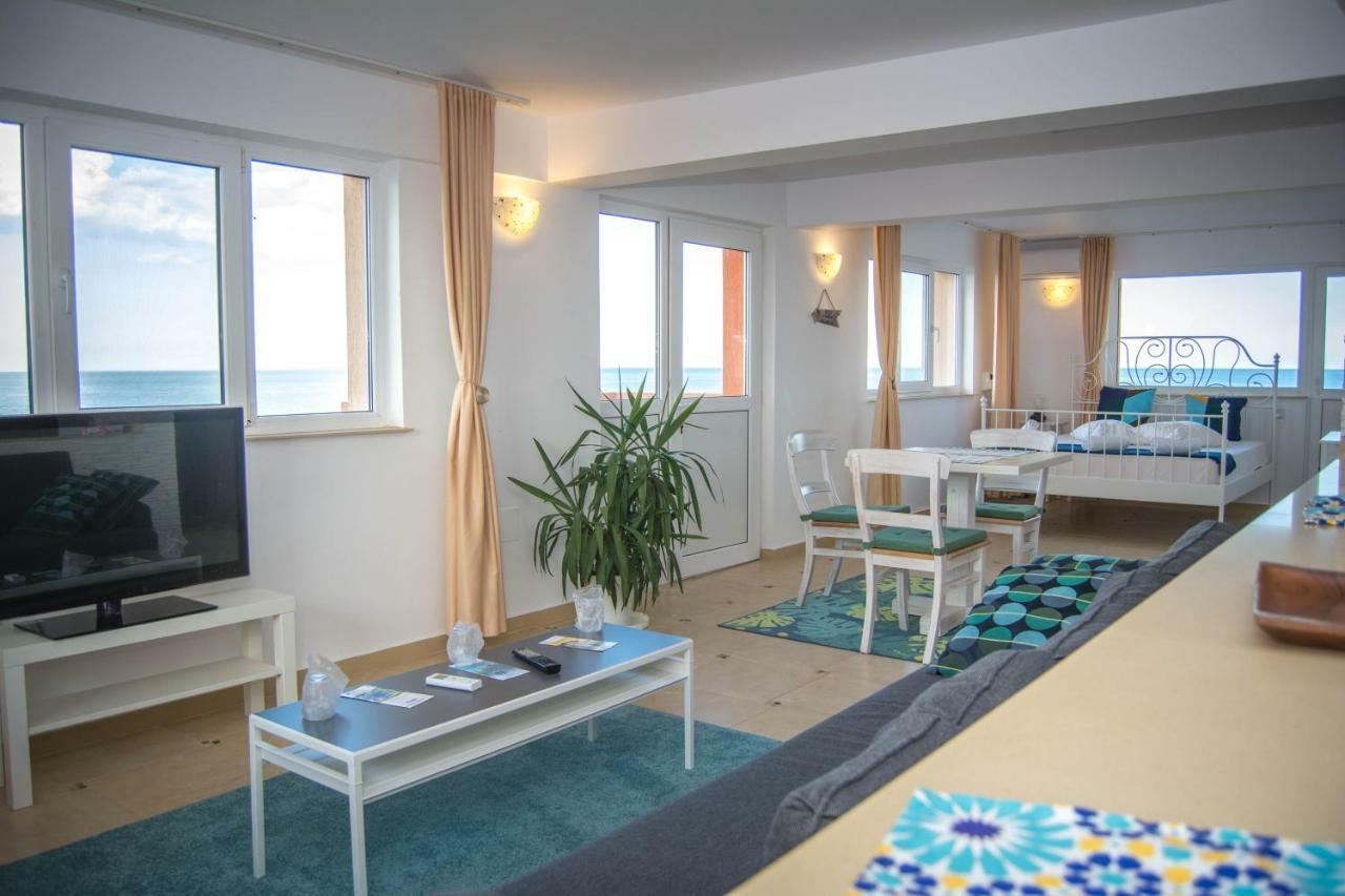 Casa Eden Hotel Costinești Kültér fotó
